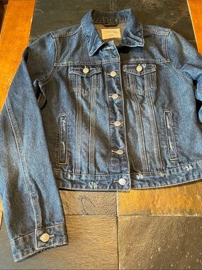 Classic Dark Blue Denim Jean Jacket - Women's Lightweight Jean Jacket